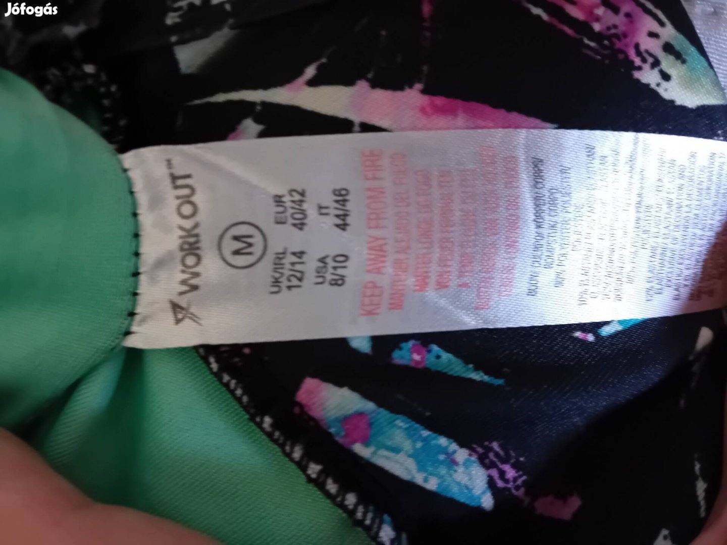 Keresztpántos Workout top