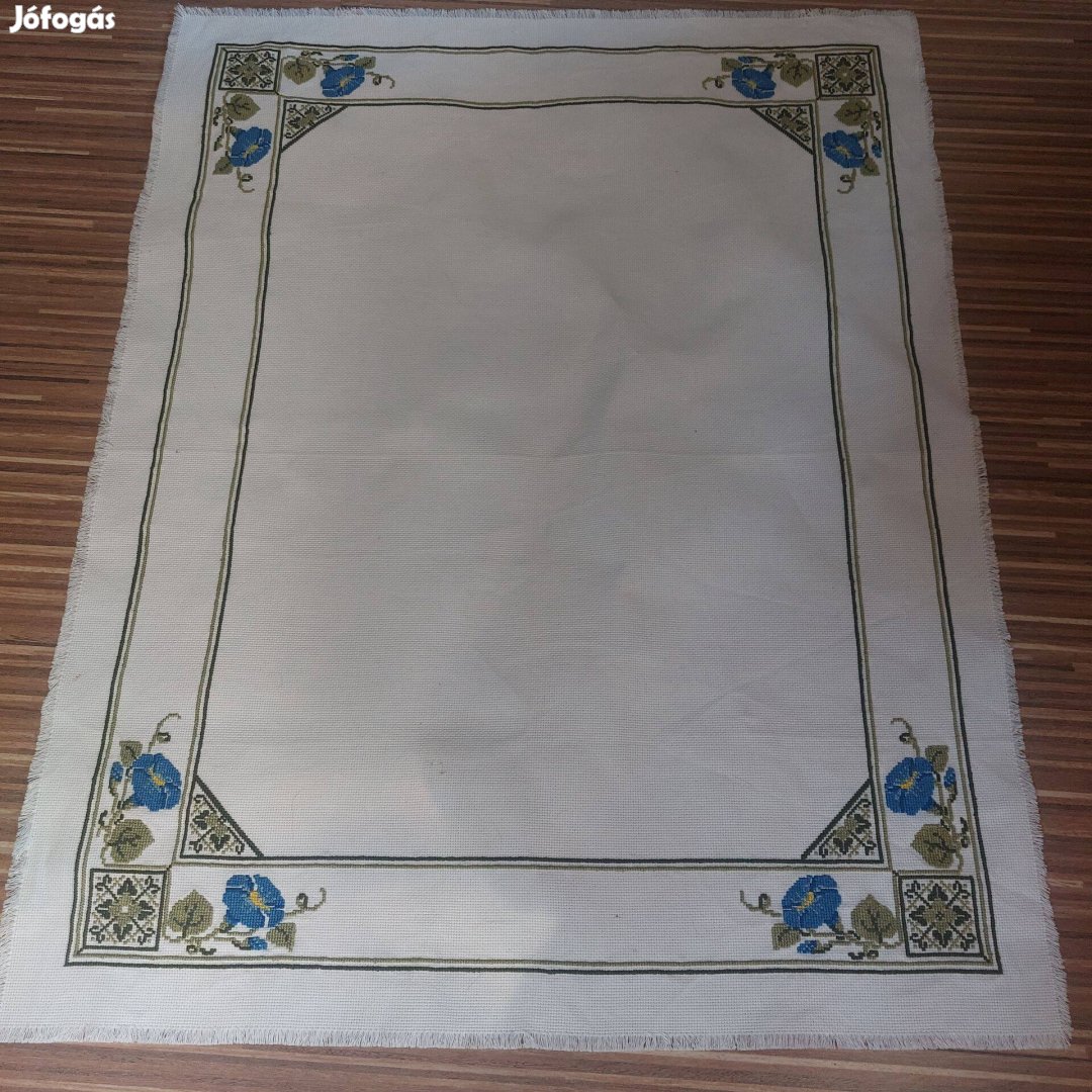 Keresztszemes szöttes himzett teritők