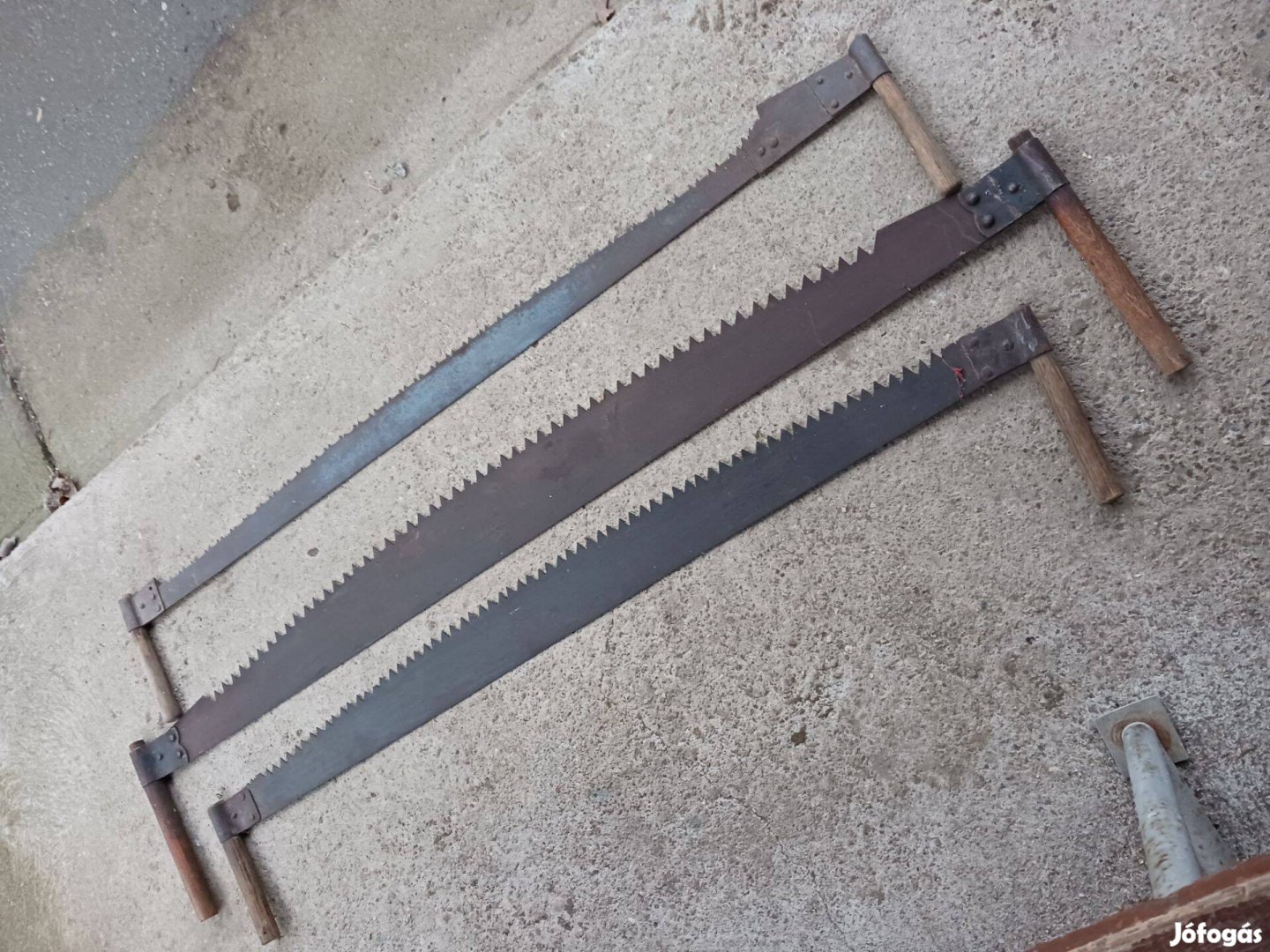 Keresztvágó fűrész eladó
