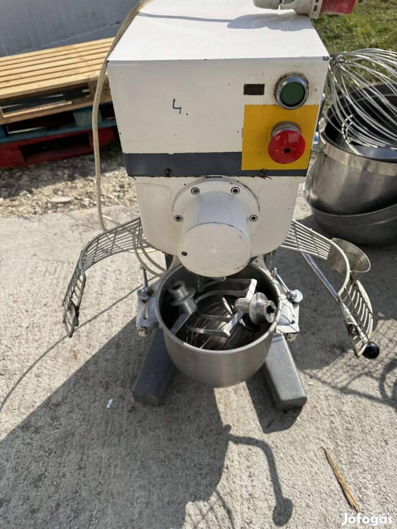 Keripari keverőgép