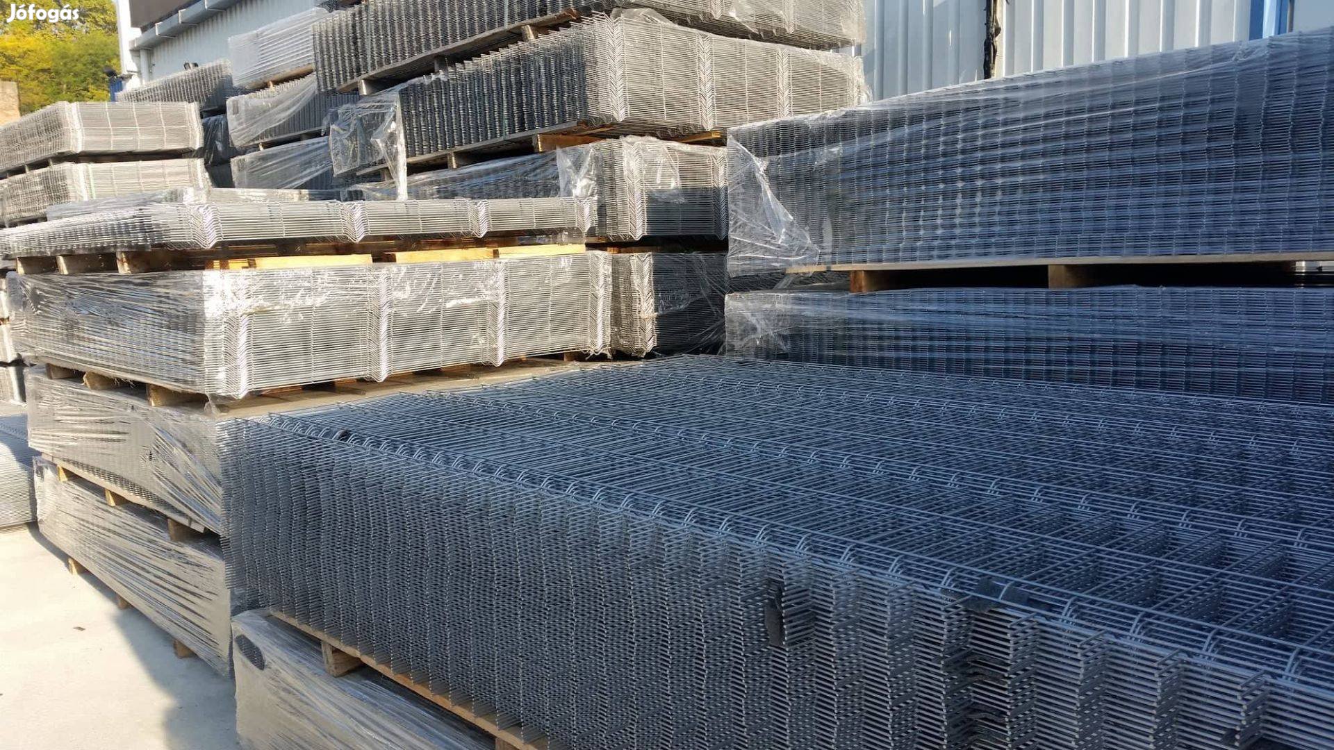 Kerítésdrót betonoszlop kerítés panel drótfonat vadháló lábazati elem