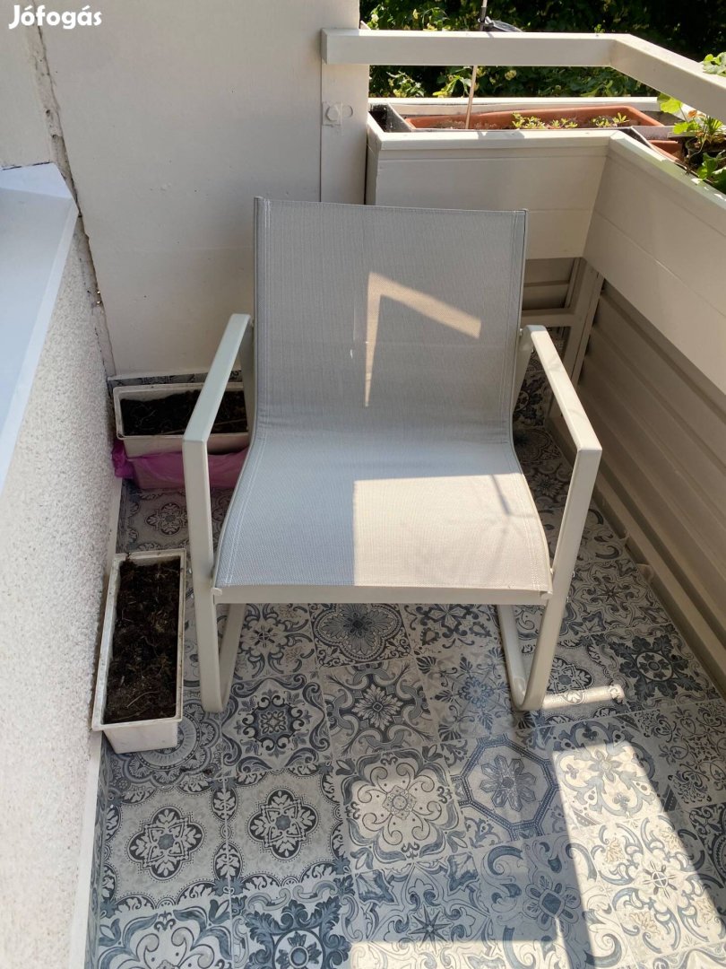 Kerti asztal + 2 személyes fotel