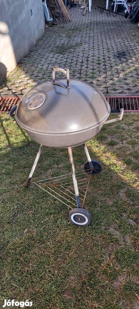 Kerti gömb grill ? 60 cm