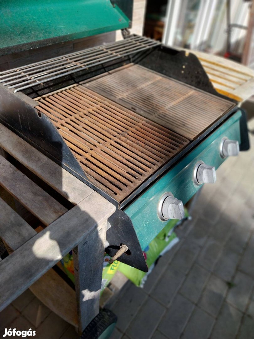 Kerti grillsütő