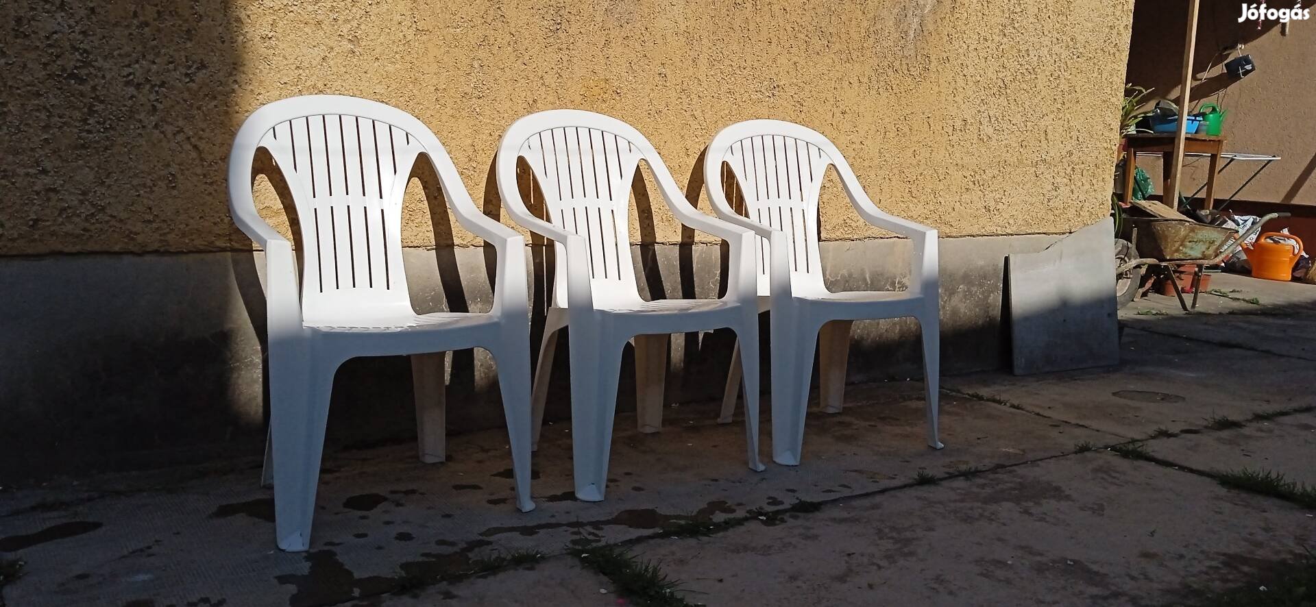 Kerti műanyag szék 