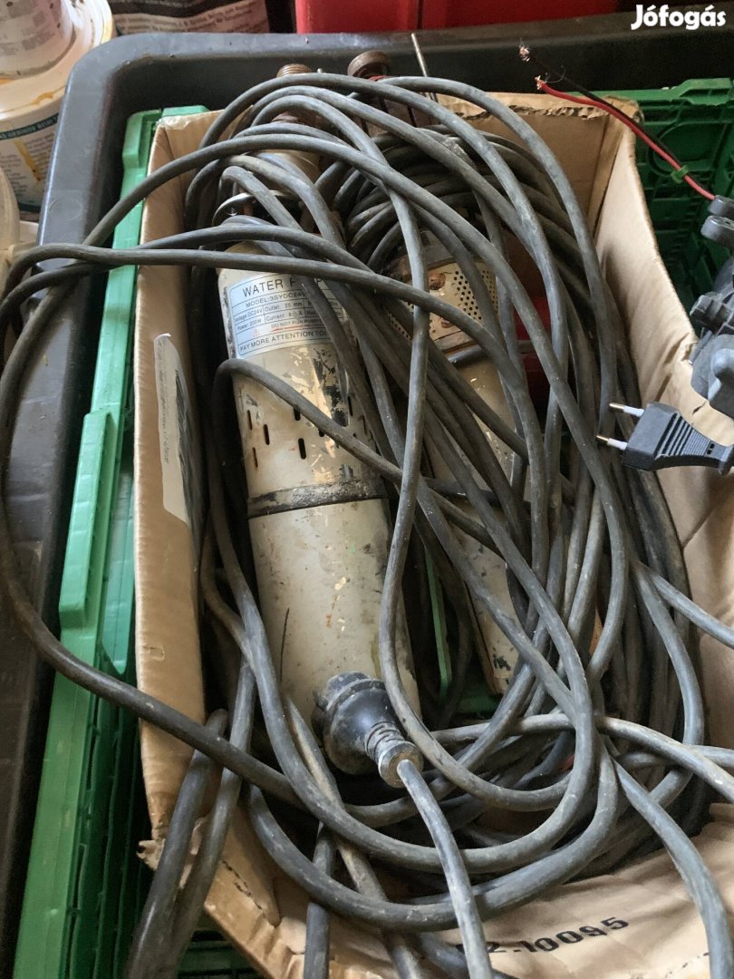 Kerti szivattyú 24 v / 3 m3/h  