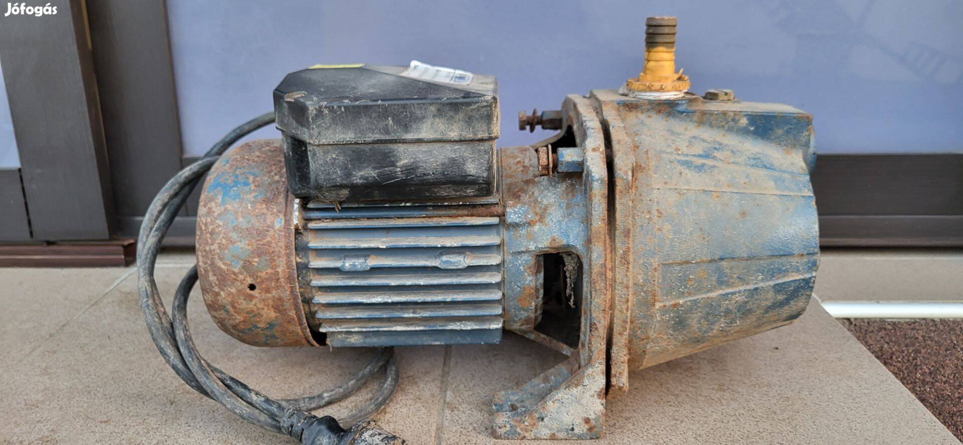 Kerti szivattyú Elpumps 1300W 90Lmin