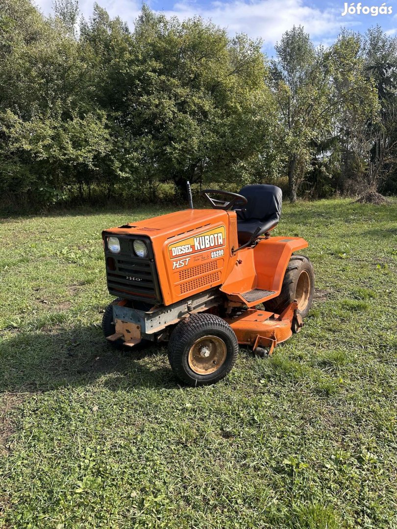 Kerti traktor Kubota Disel