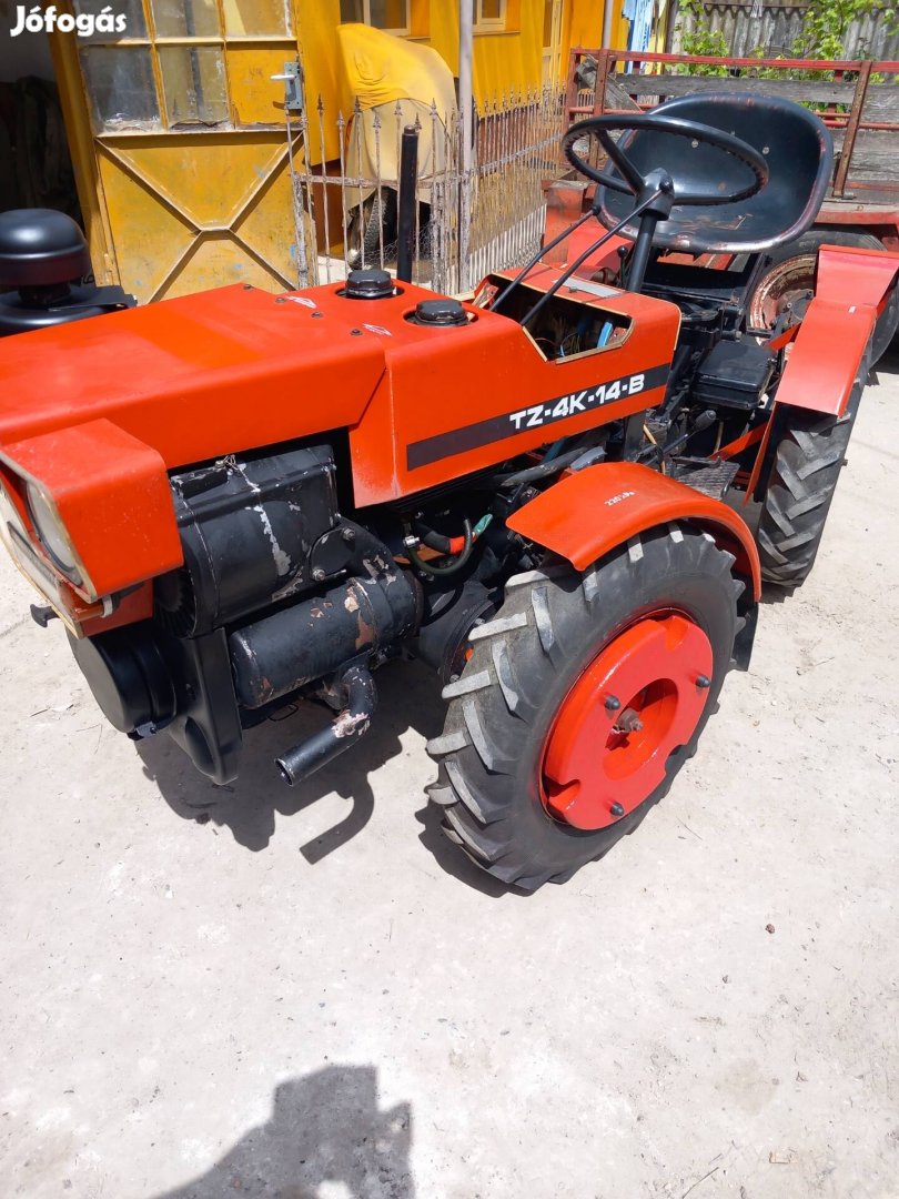 Kerti traktor tz4k Mt8 kistraktort mezőgazdasági gép 