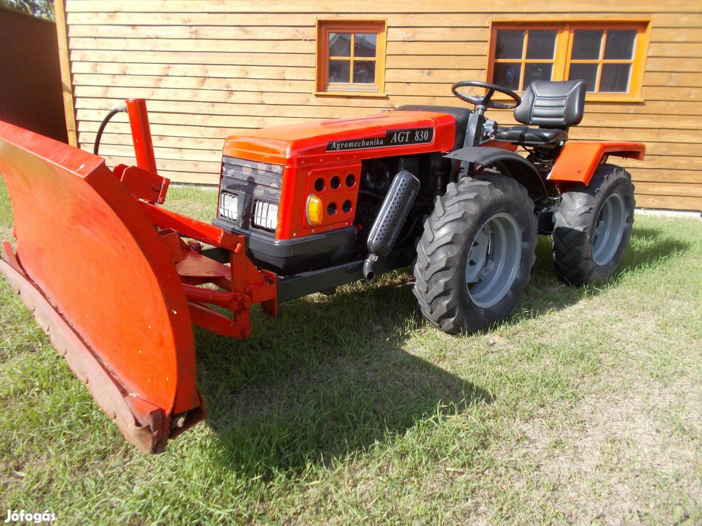 Kertigép agt 830 toloppal 2 hengeres könyen induló motorral vagy tz4k