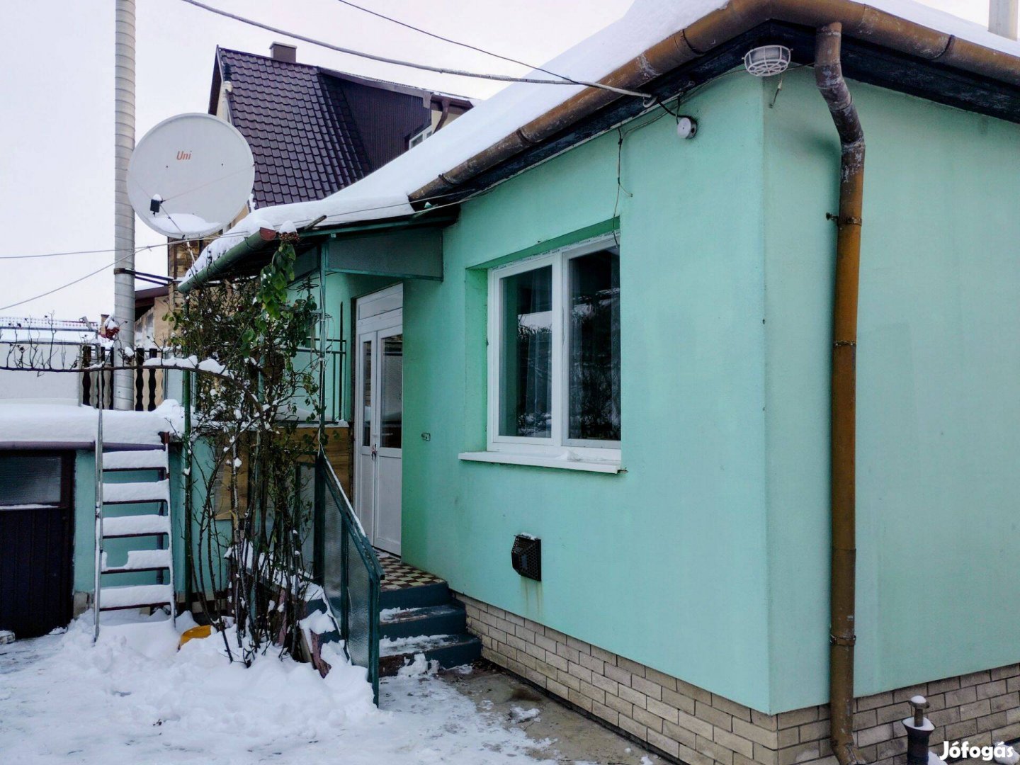 Kertvárosi kétlakásos kertes ház eladó