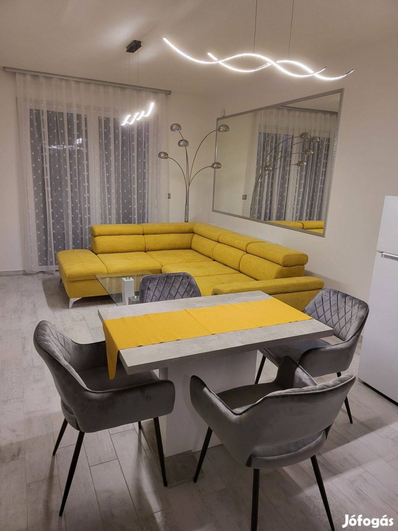 Kertvárosi lakás 70 m2, teraszos