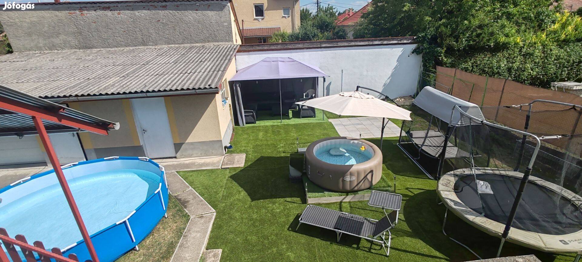 Kertvárosi részén ház eladó