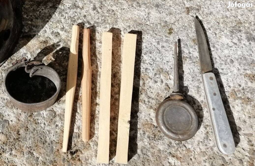 Kés bicska aluminium nyél 1 db ,régi szőlőkötöző munka szerszám