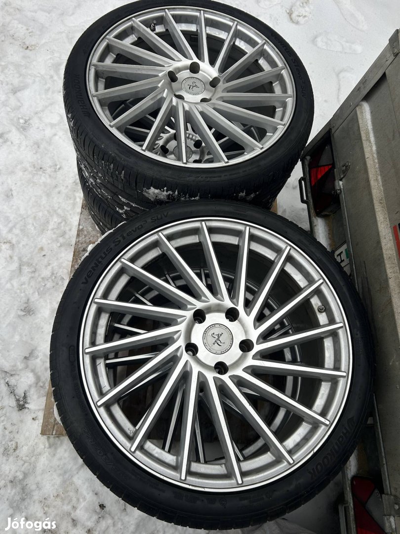 Keskin 5x130 29530 R22 4db Hankook nyári gumival