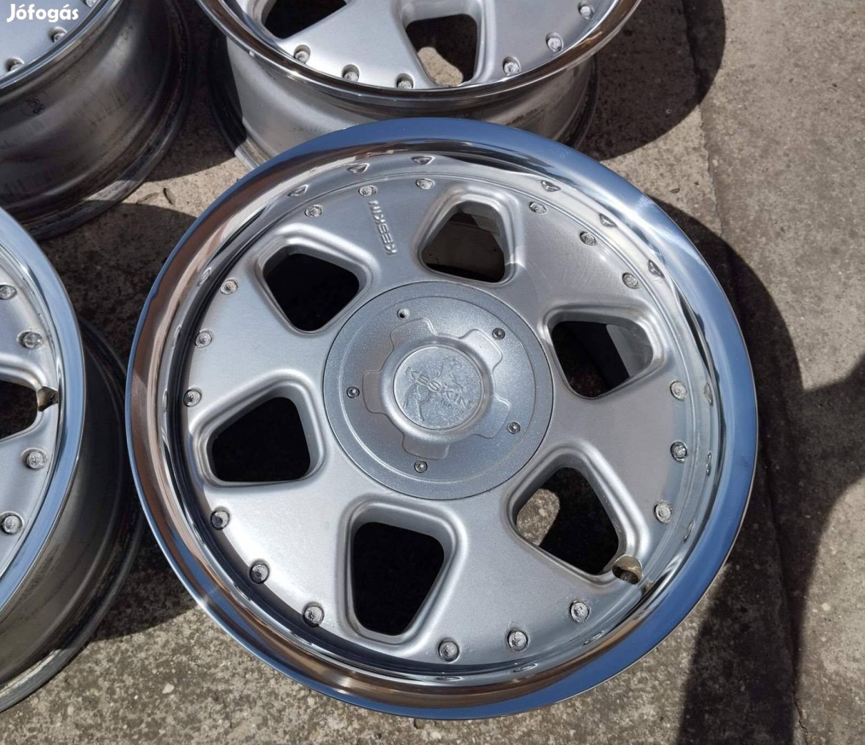 Keskin KT5 alufelni, 5x100 - 5x112, 7x15, et30, 57.1 gyűrűvel