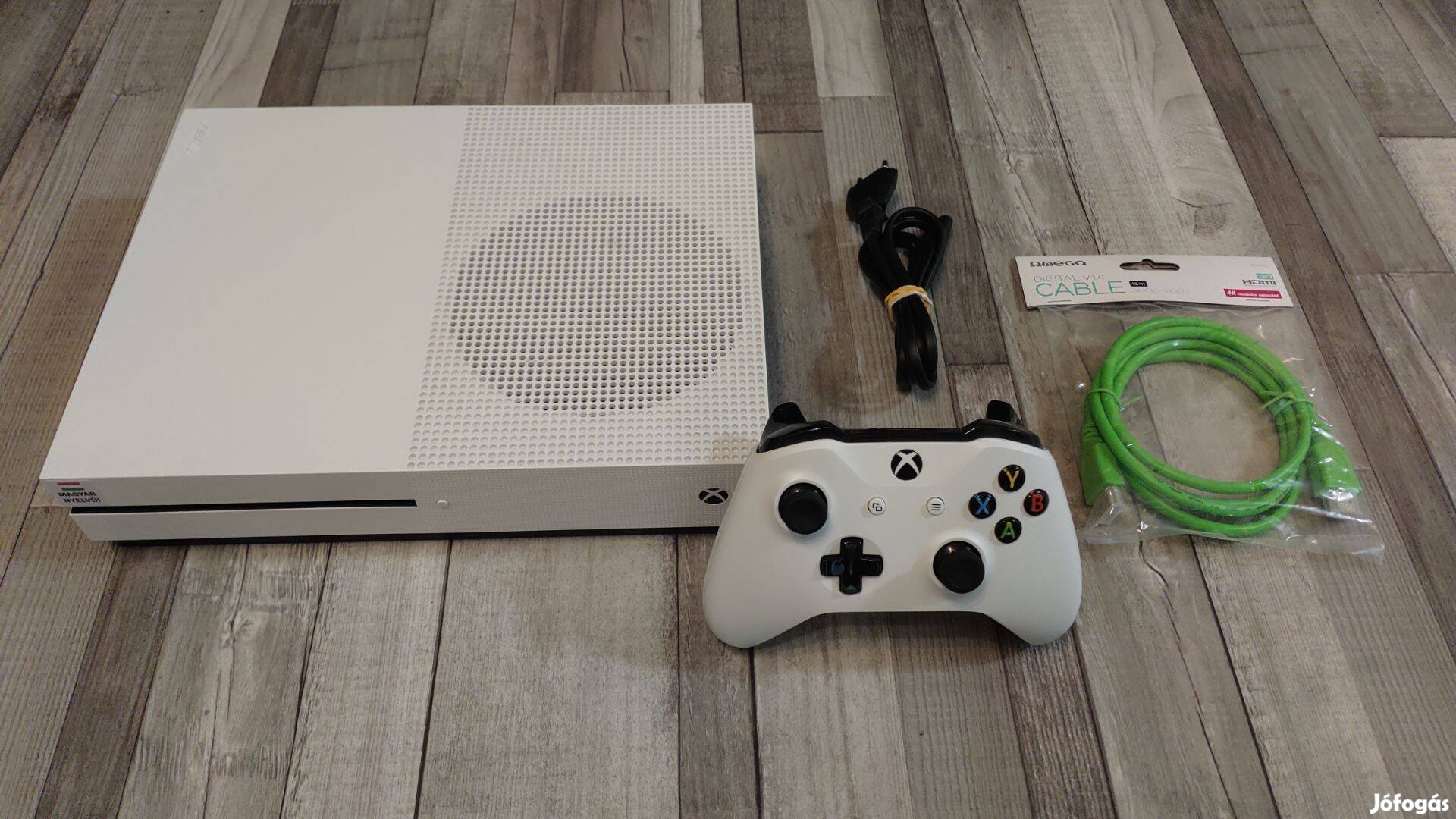 Készleten! Magyar Menüs Xbox One S 1Tb Konzol +Ajándék Játék!