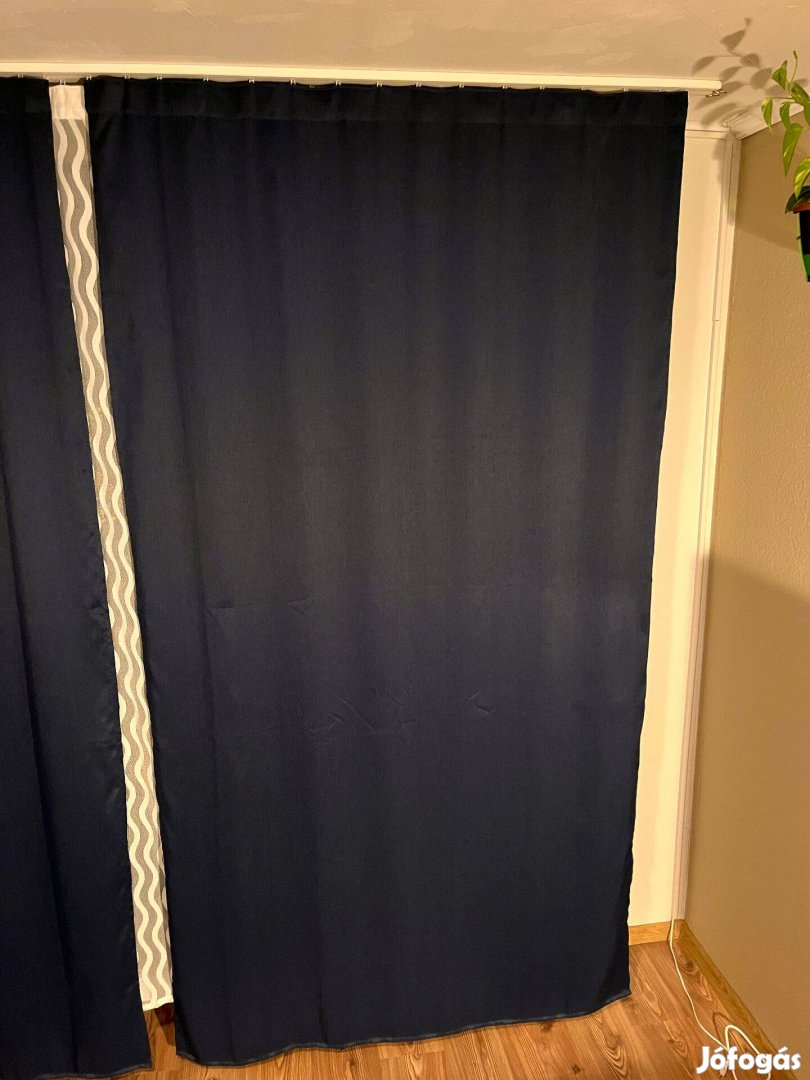 Készre varrt IKEA sötétítő függöny eladó
