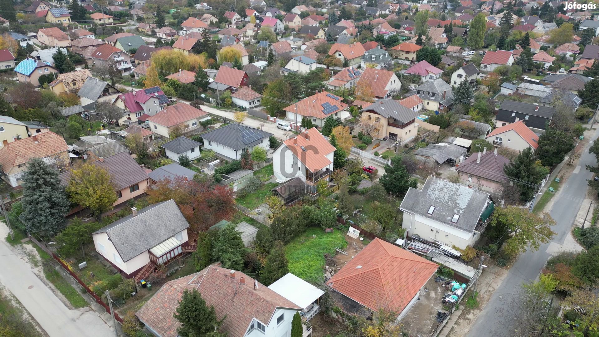 Két generációs családi ház eladó Érd csendes, zöldövezeti részén!