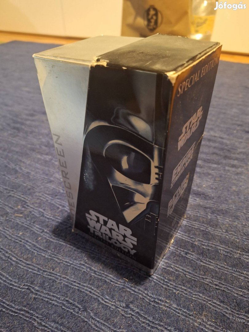 Két kazetta Special Edition Star Wars VHS