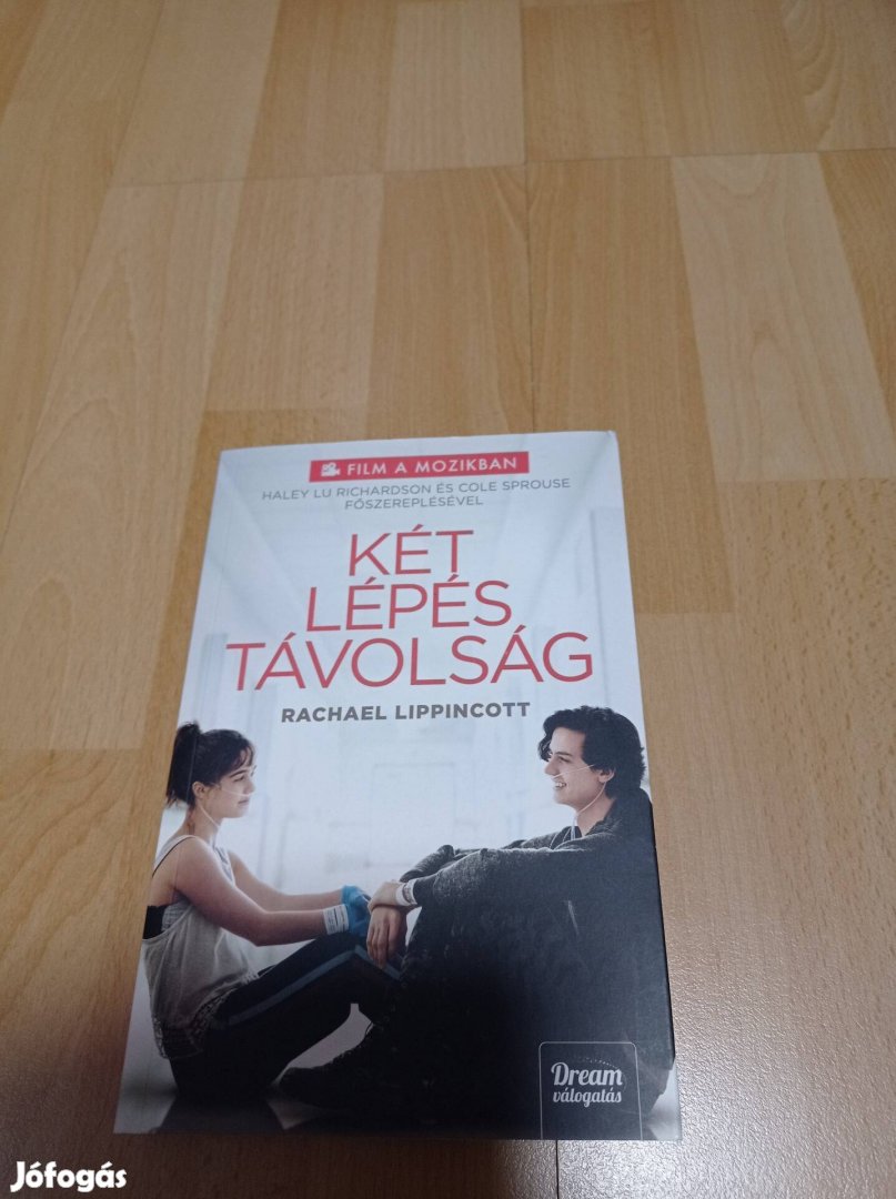 Két lépés távolság 