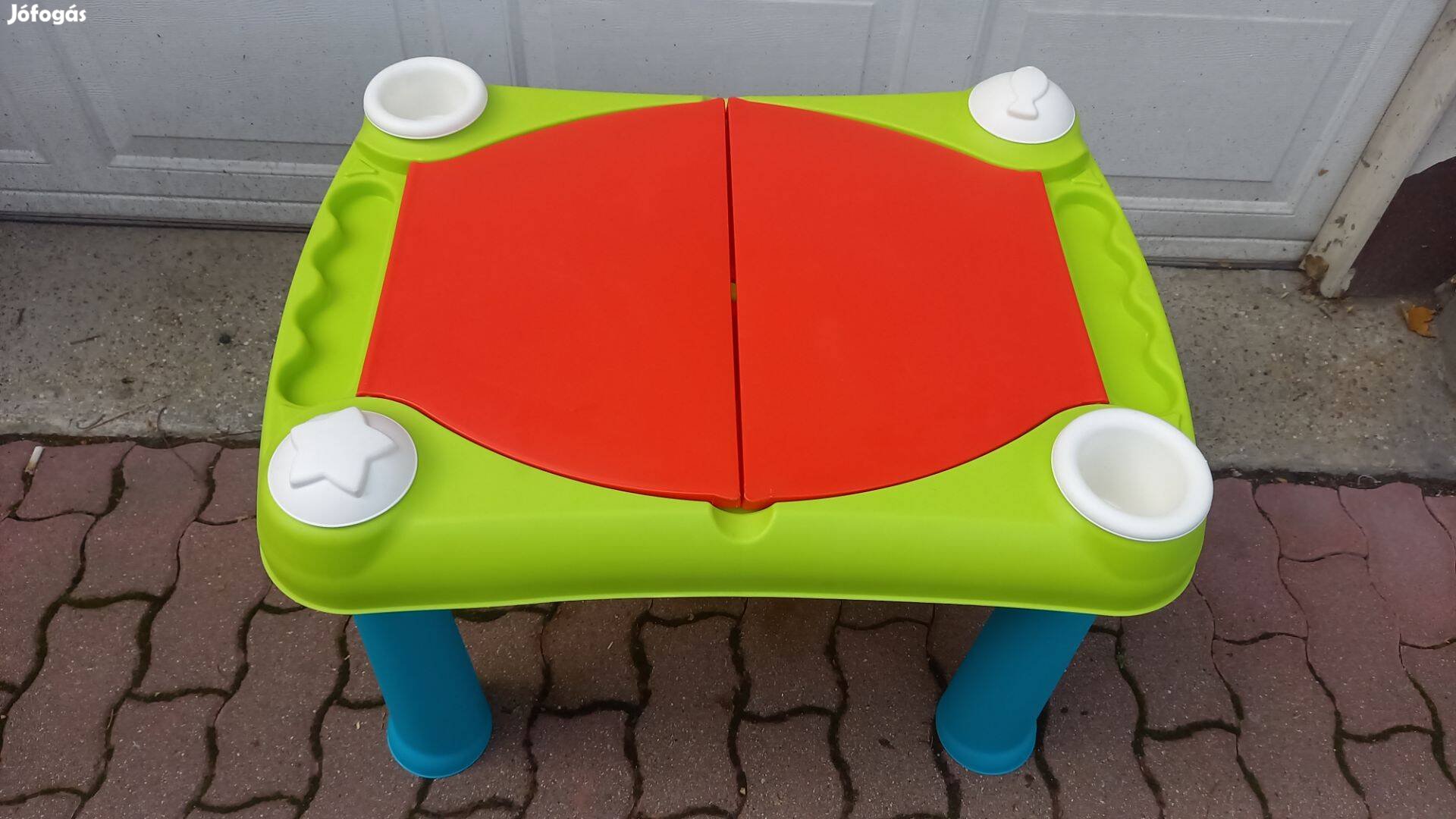 Keter Creative Fun Table műanyag kerti játék asztal