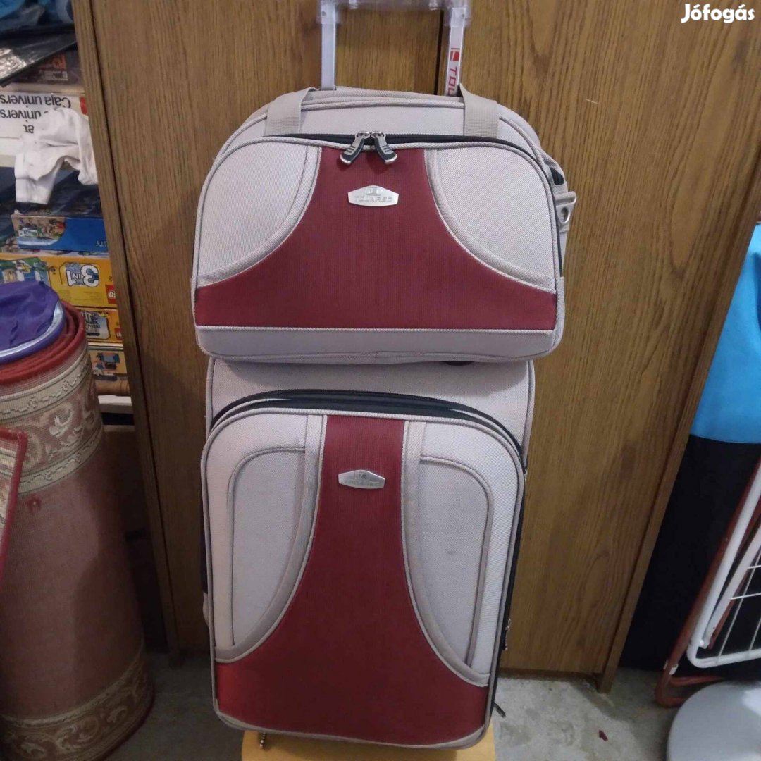 Kétkerekű Touareg bőrönd utazótáskával eladó