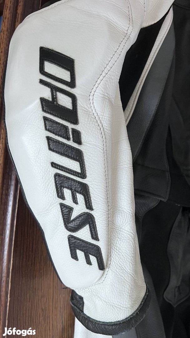 Kétrészes Dainese bőrruha