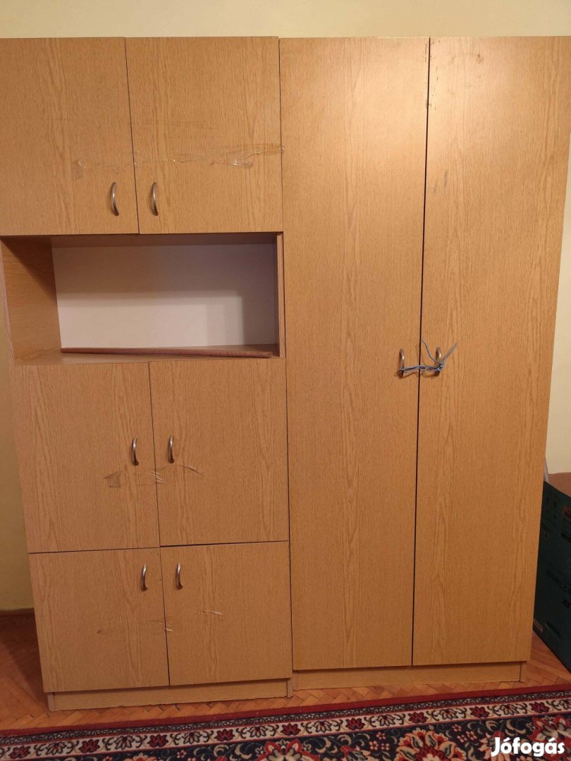 Kétrészes szekrény kifogástalan állapotú