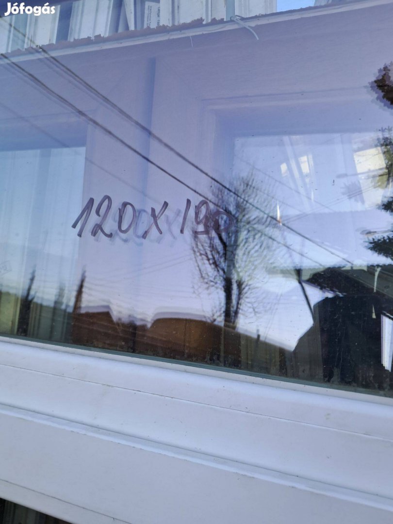 Kétszárny felül világító