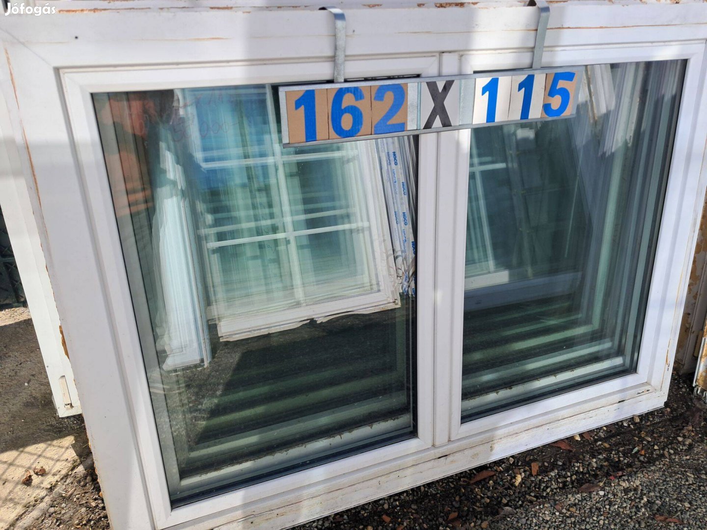 Kétszárnyas 162 - es ablakok