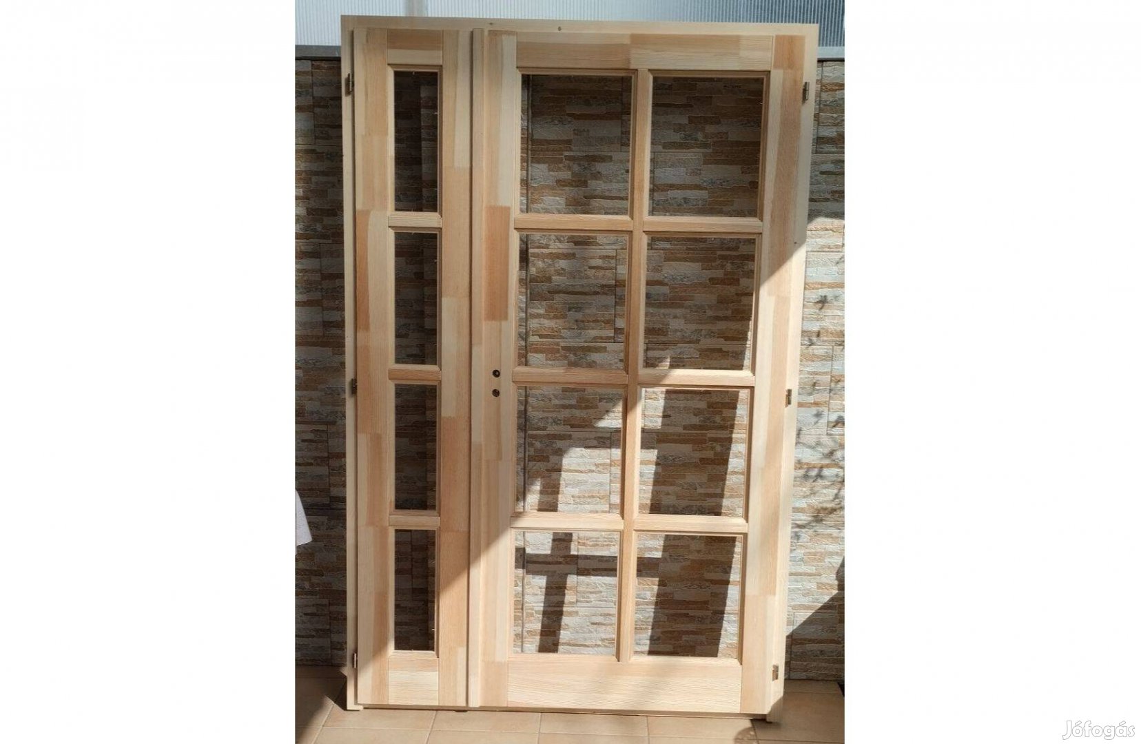 Kétszárnyas beltéri üvegezhető, kazettás ajtó