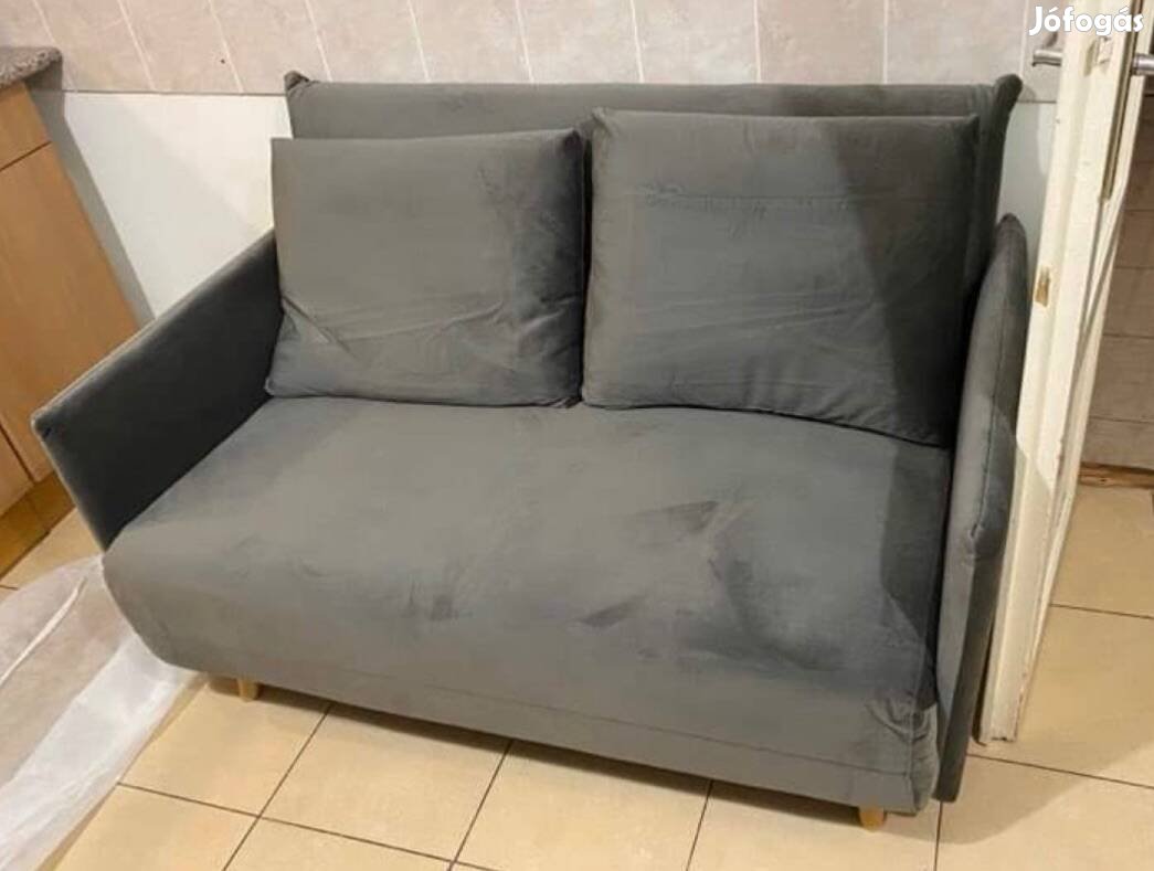 Kétszemélyes kanapé, ággyá alakítható