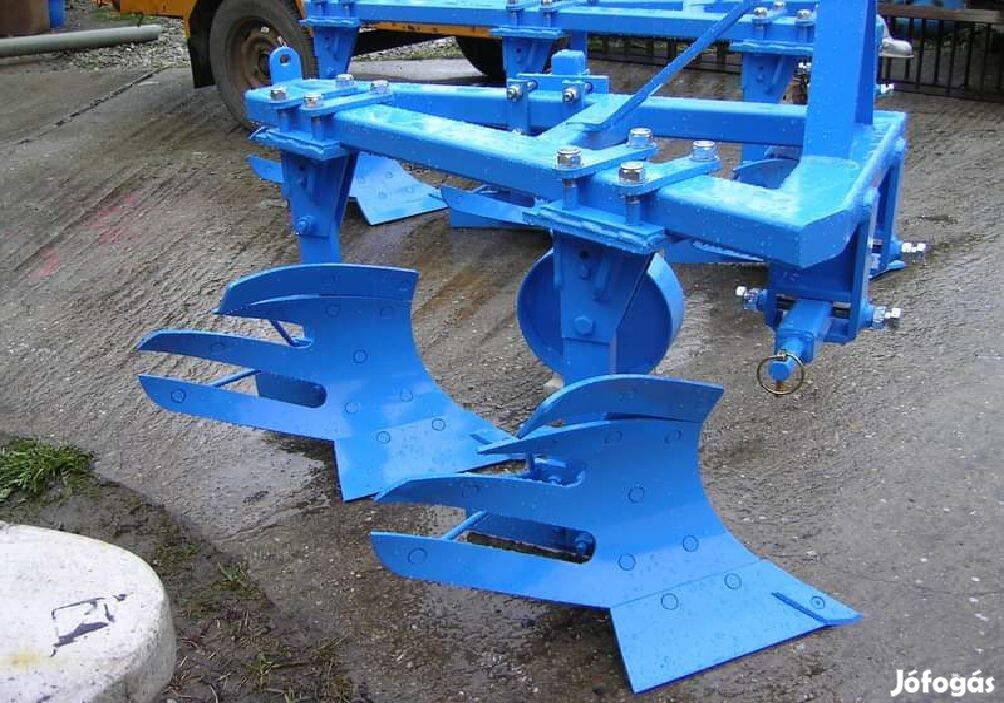 Kettes eke kis traktorokhoz eladó !