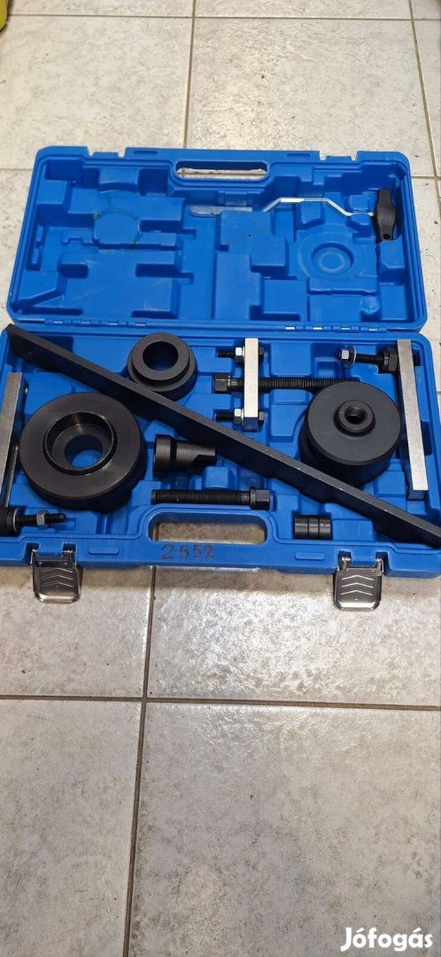 Kettős kuplung sebességváltó szerelő/szétszedő eszköz 7 sebességes DSG