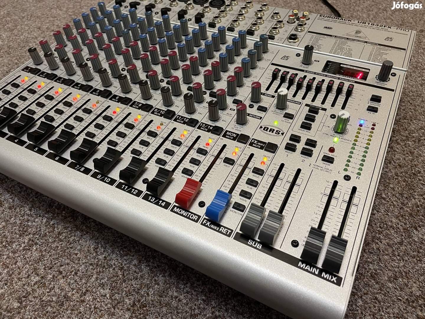 Keverő Behringer ub1832fx pro