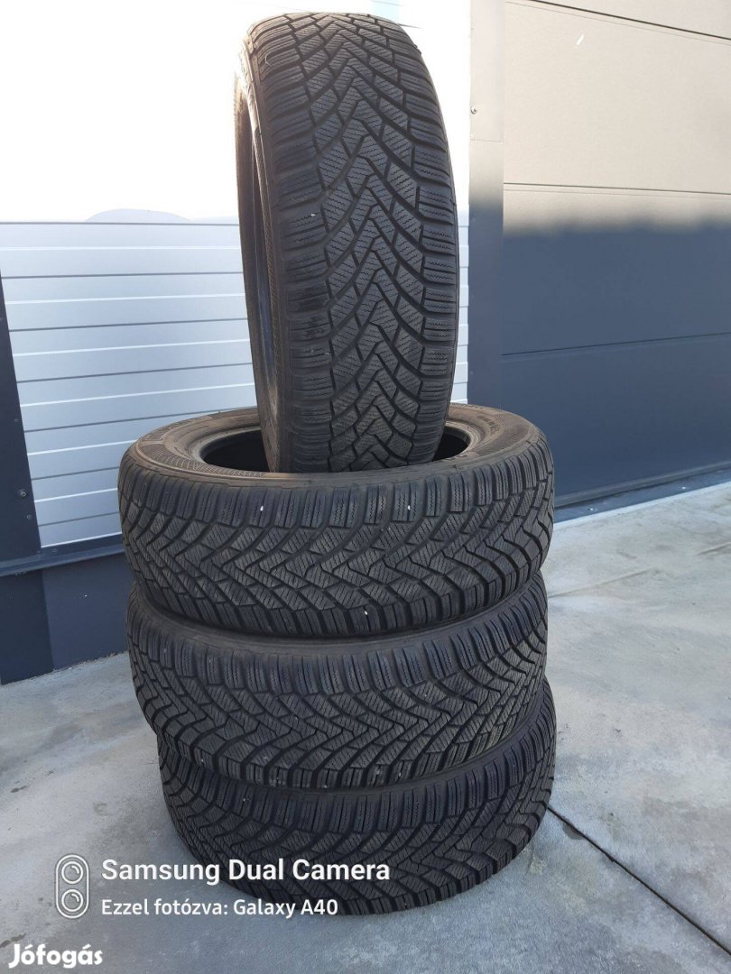 Keveset futott téli gumi 205/55R16T Continental