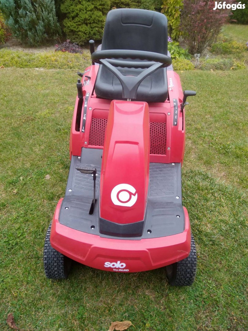 Keveset használt fűnyíró traktor kihasználatlanság miatt