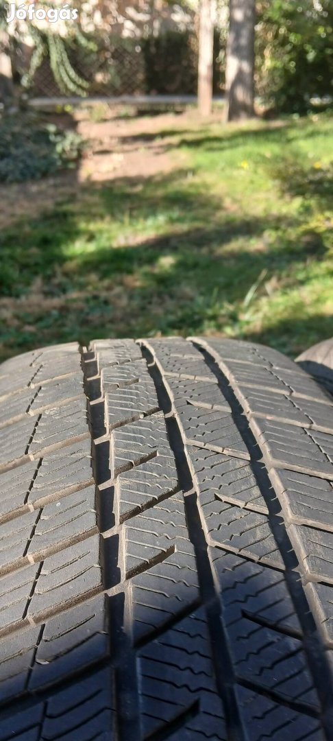 Keveset használt téli gumi