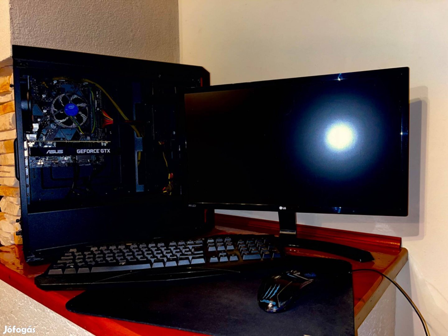 Kezdő gamer PC+monitor (ajándék bill+egér) Gtx1650