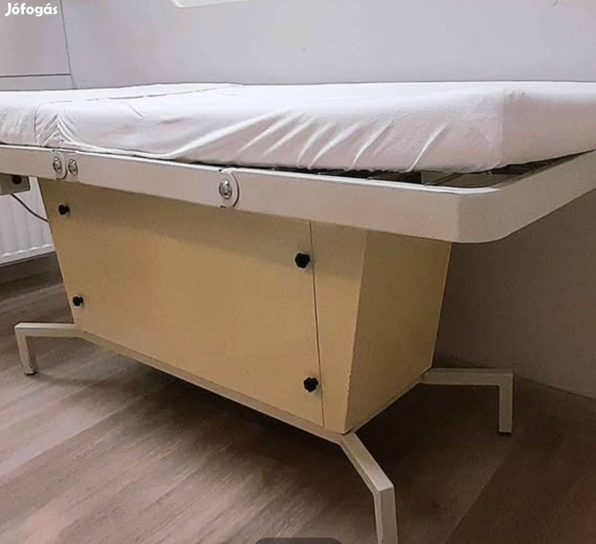 Kezelőágy masszázságy