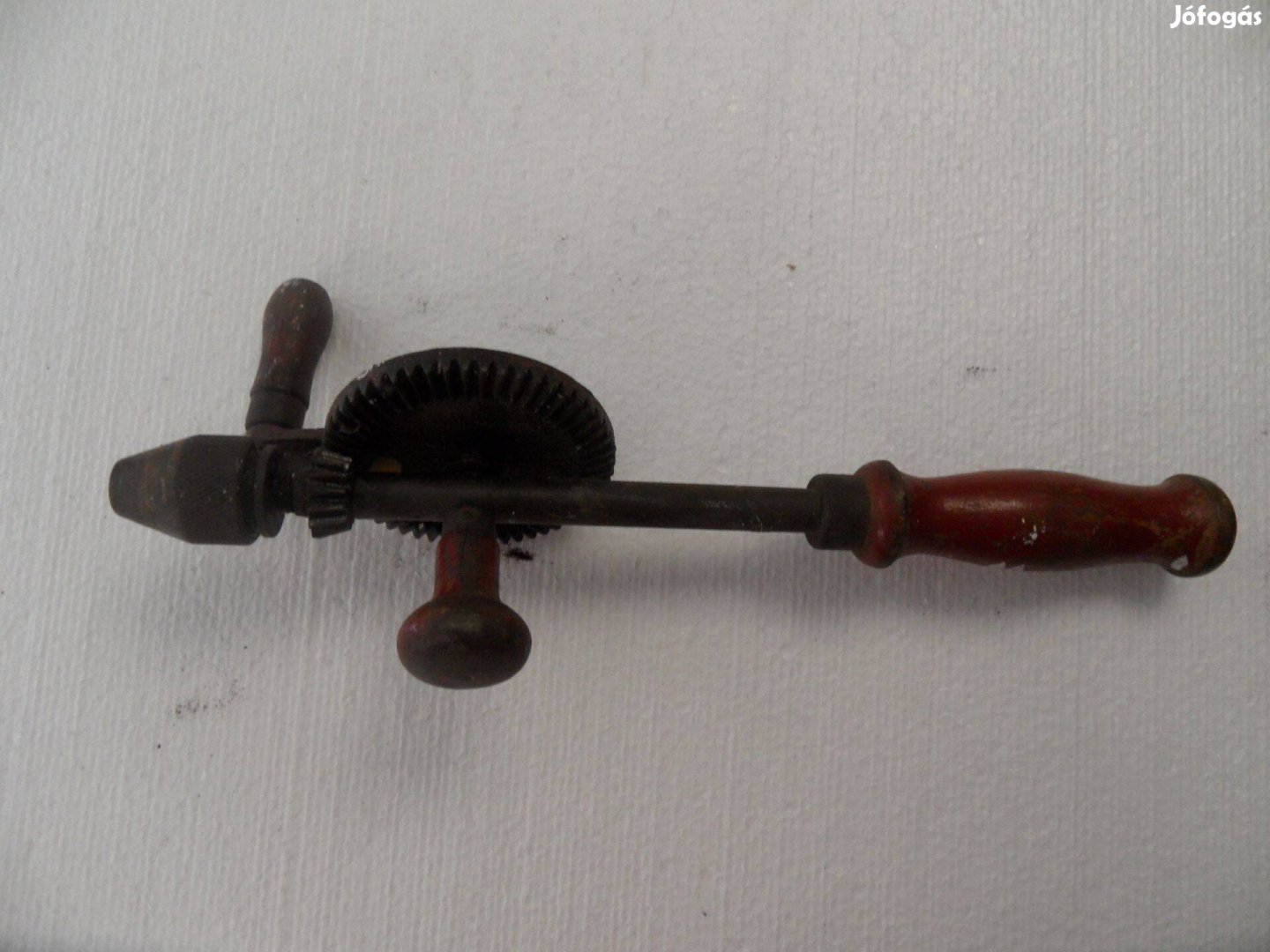 Kézi barkács fúró