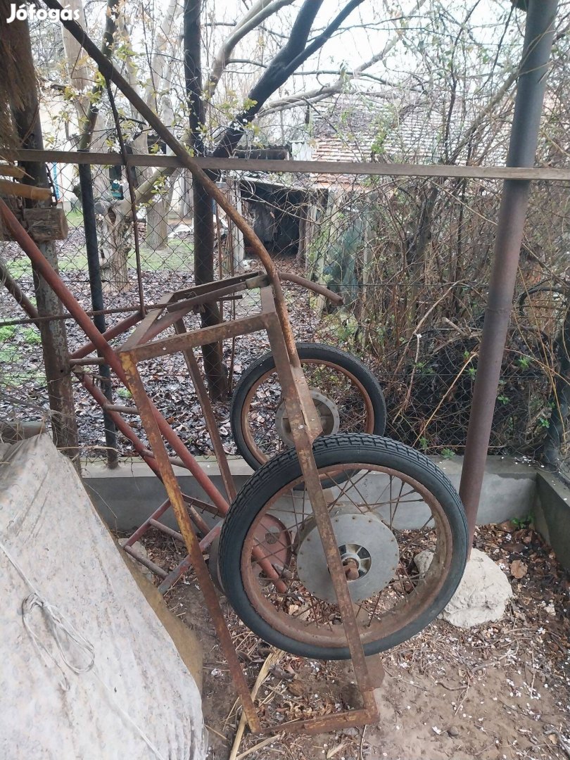 Kézi kocsi váz szögvasból alkuképes áron