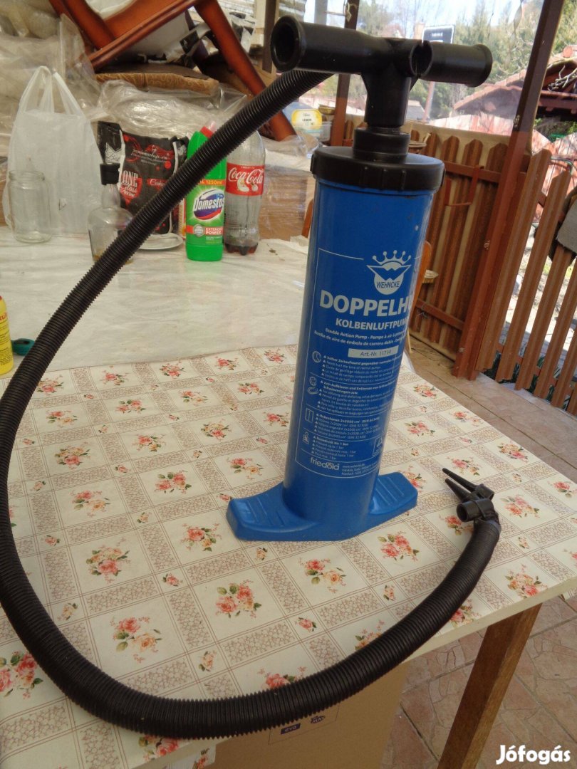 Kézi pumpa 4 tömlővel
