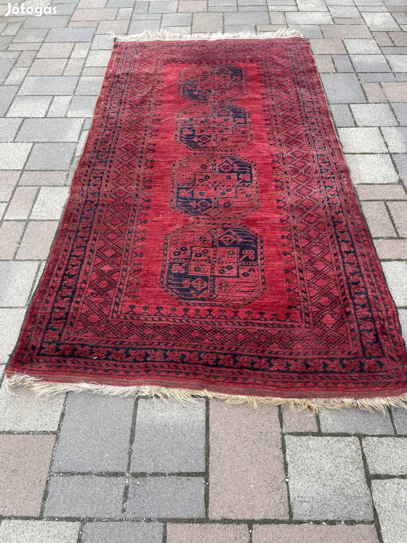 Kézi szövésű Perzsaszőnyeg