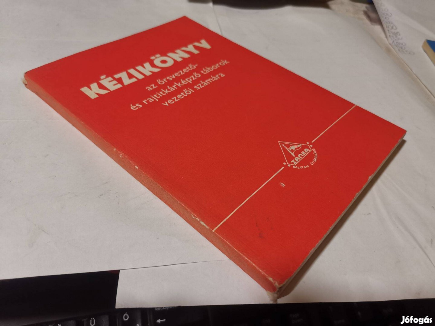 Kézikönyv az őrsvezető- és rajtitkárképző táborok vezetői