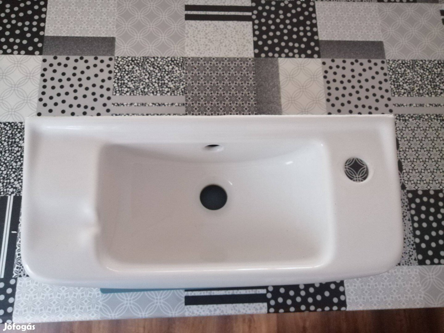 Kézmosó mosdó eladó