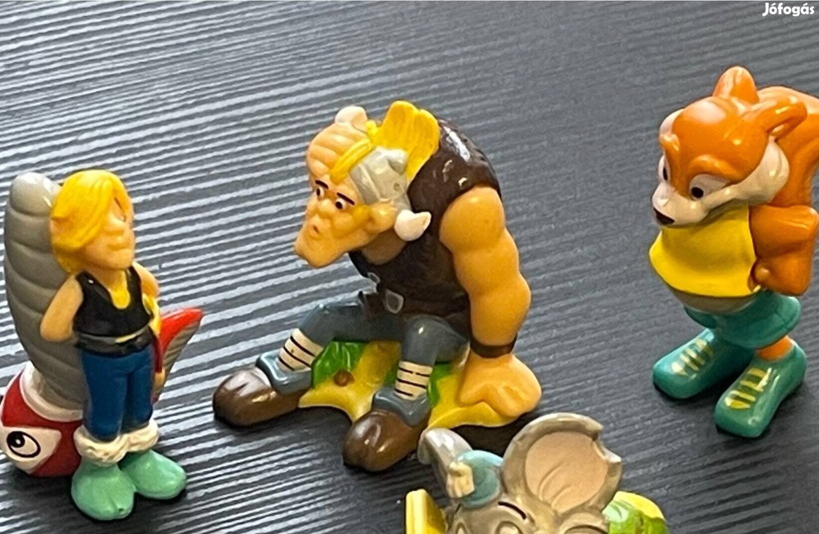 Kézzel festett kinder figurák: Asterix és Obelix, róka