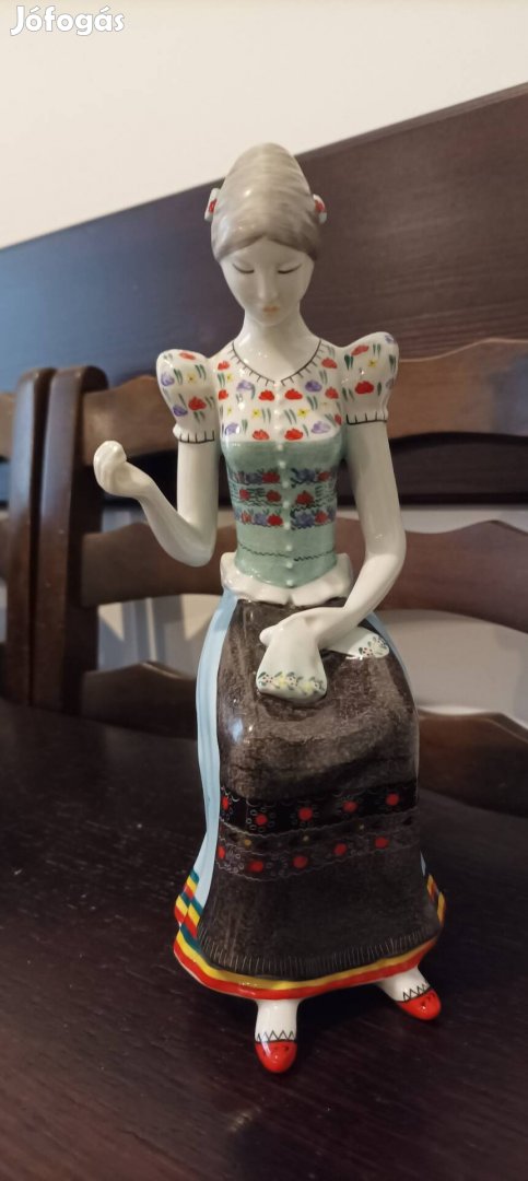 Kézzel festett női porcelán