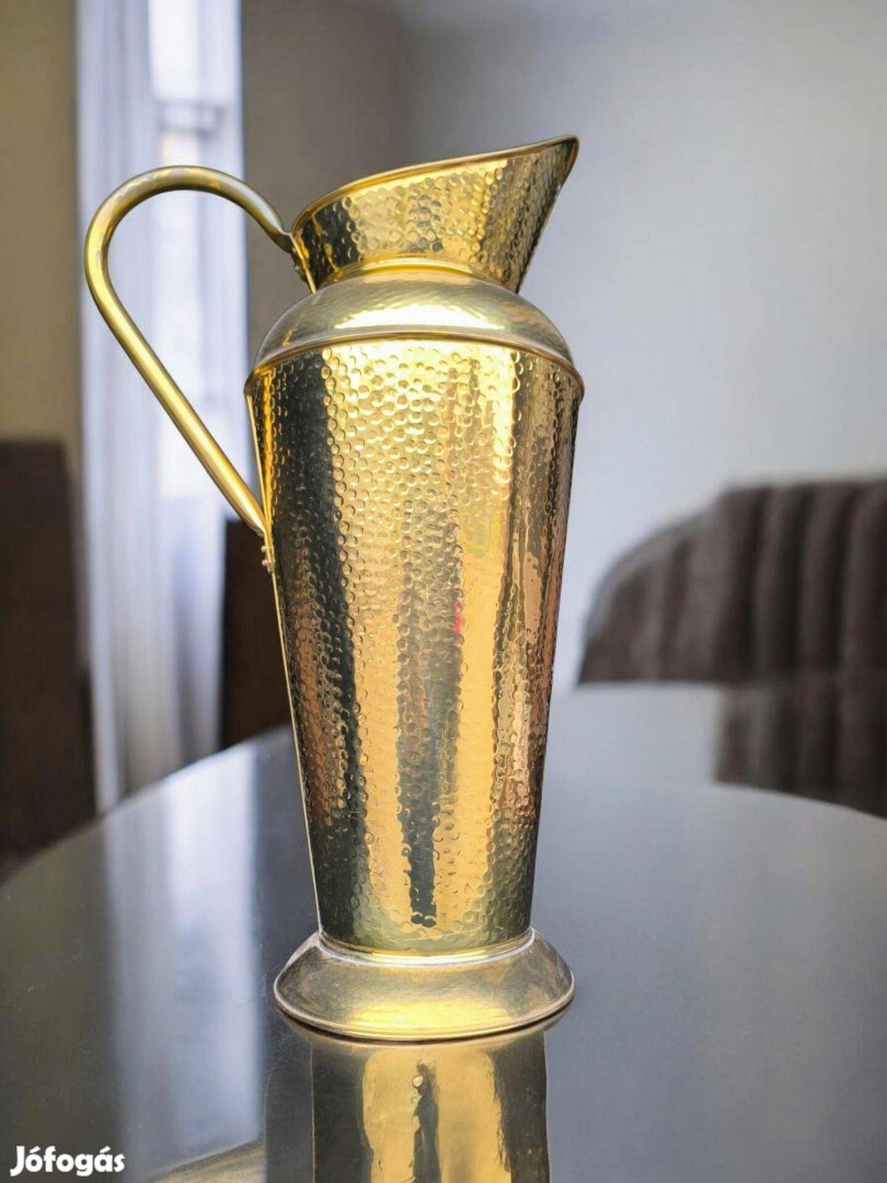 Kézzel kalapált sárgaréz kancsó,kiöntő,esernyőtartó